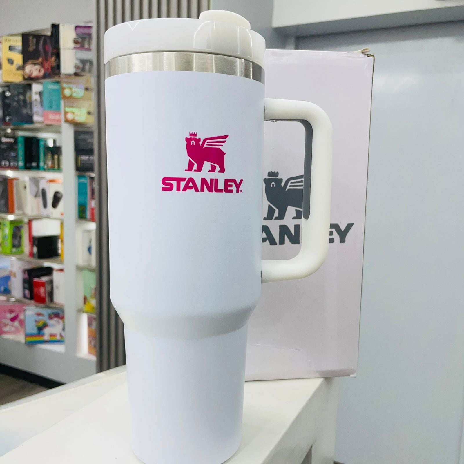 Termo Stanley Quencher Cremas